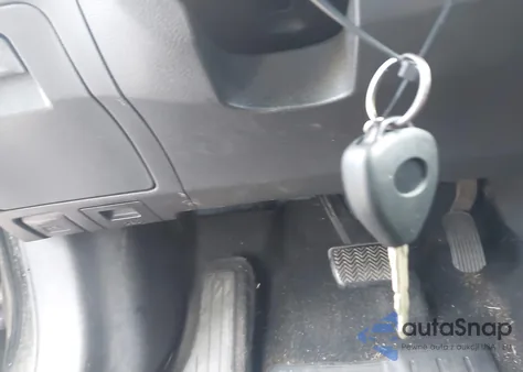 2009 Toyota Matrix S из США, поврежденный, VIN 2T1KE40E79C014333